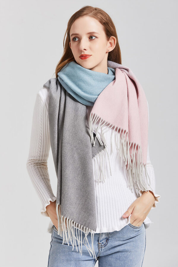 Elegant Gradient Wool Scarf – Soft Pink to Sky Blue Ombre Shawl 1
